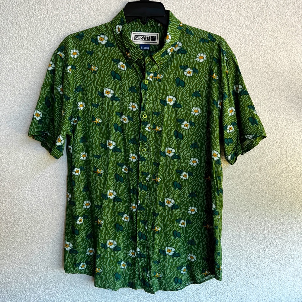 RSVLTS Men’s Medium Van Gogh shirt, green fields with flowers, rayon material